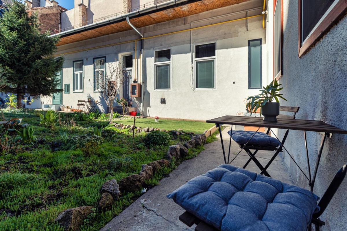 Palm Near By Heroes Square With Free Parking Apartamento Budapest